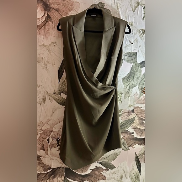 Express Olive Green Ruched Blazer Dress NWOT - Picture 1 of 6